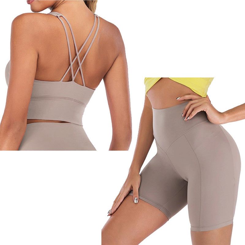 Women's yoga outfit Social Buzz eSIMs