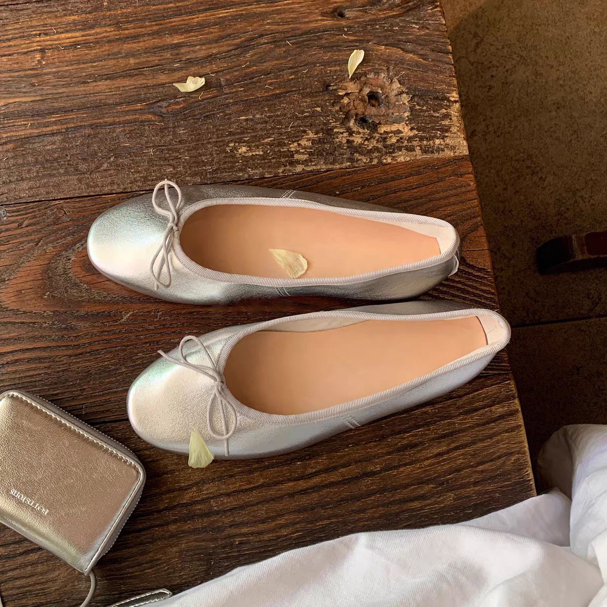 French-style Versatile Round-toe Low-cut Elegant Bow Flat Shoes