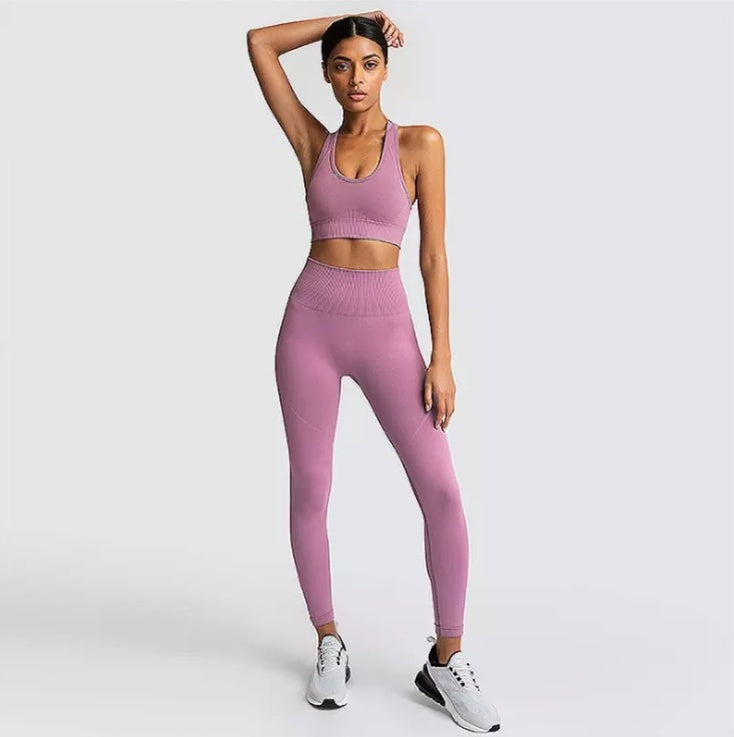Yoga suit Social Buzz eSIMs
