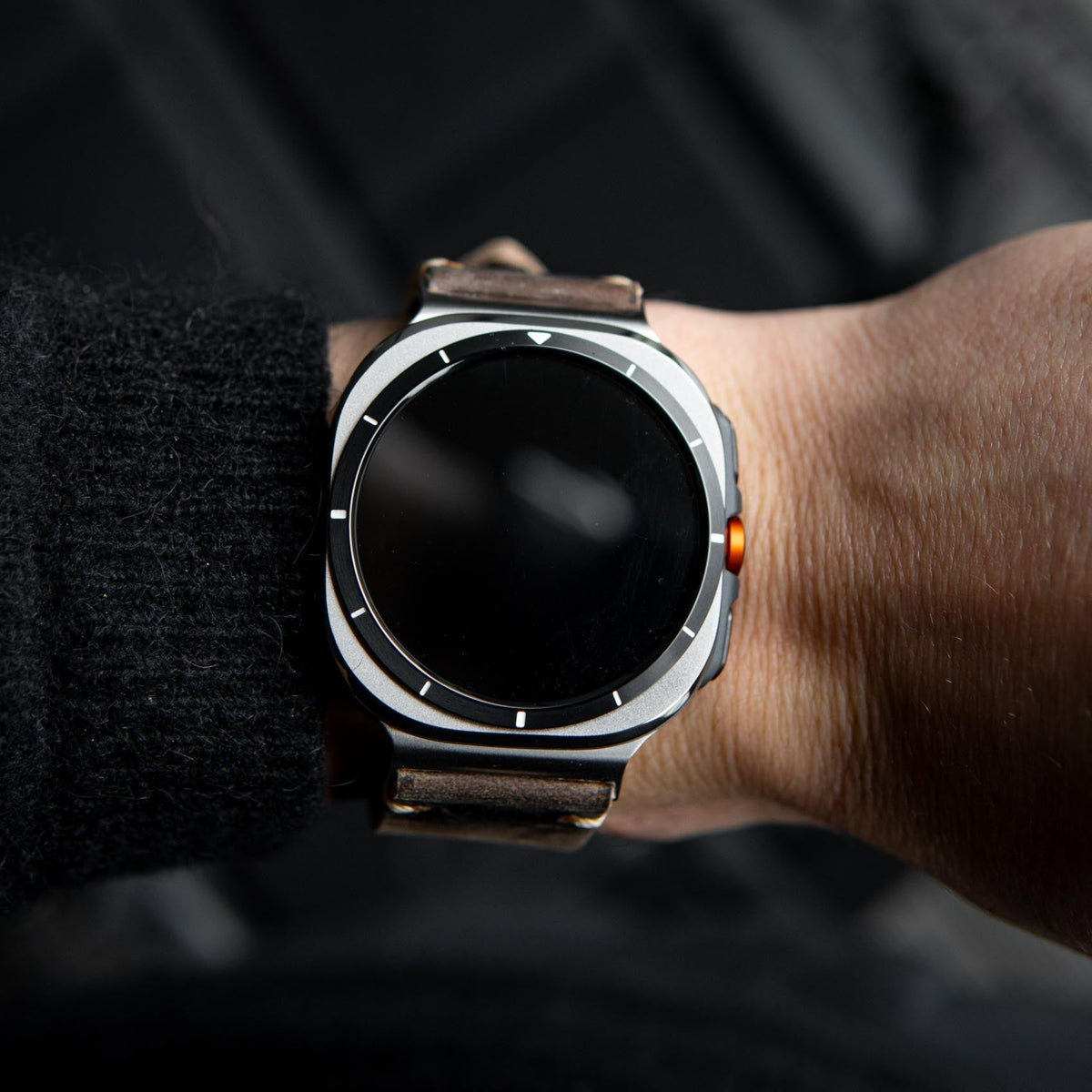 Leather Strap R01 for Samsung Galaxy Watch Ultra Robust