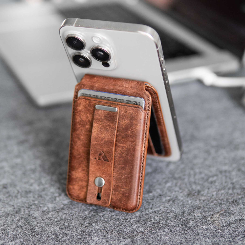 Magnetic Cardholder Robust