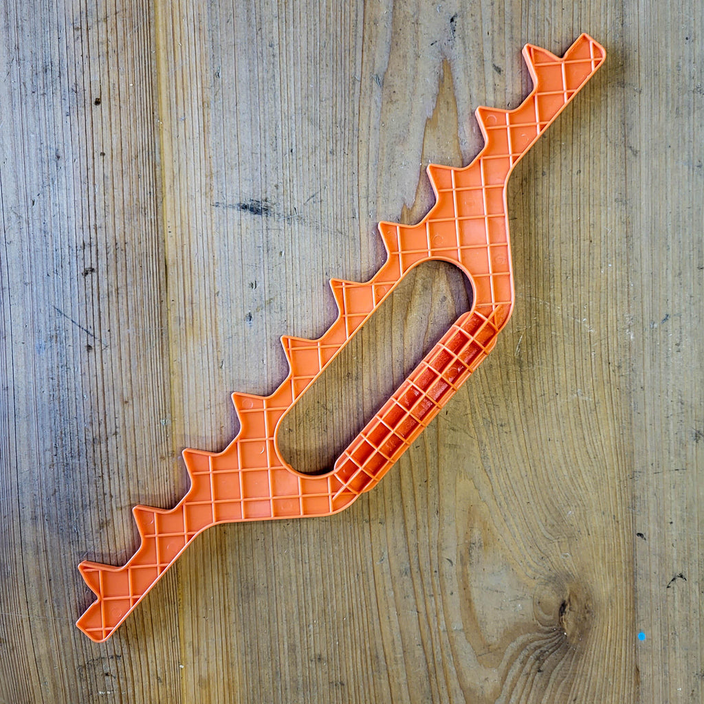 Plastic Frame Spacer - 9 Frame Foxhound Bee Company