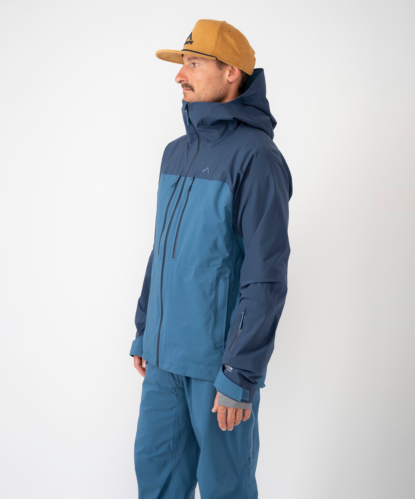 Pyramid Jacket Strafe Outerwear