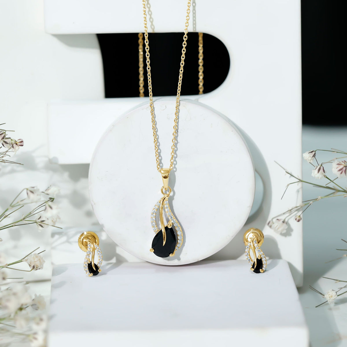 Pear Shaped Black Onyx Necklace and Earrings Set with Moissanite