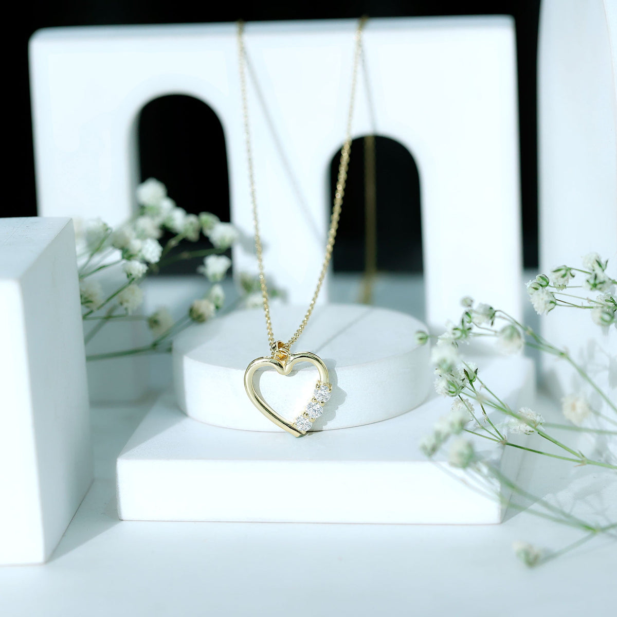 Simple Moissanite Open Heart Pendant Necklace