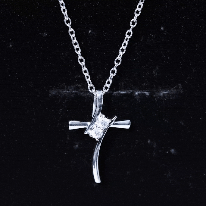 Certified Moissanite Cross Pendant Necklace With Chain