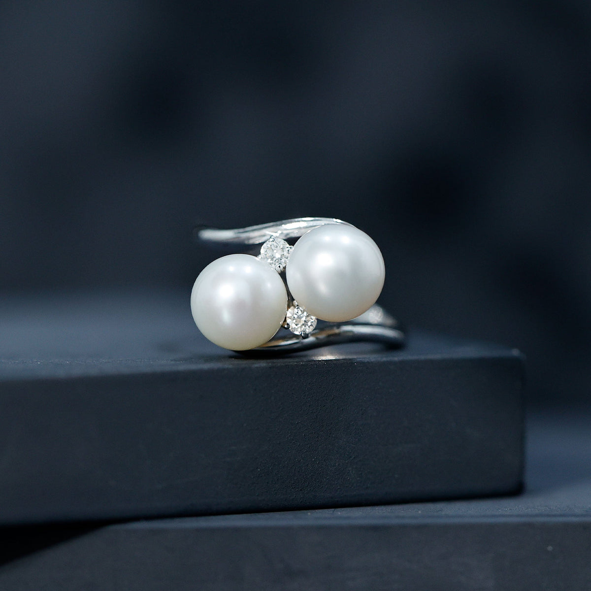Freshwater Pearl Toi Et Moi Engagement Ring with Diamond