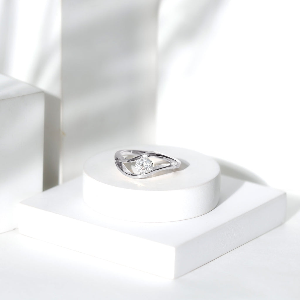 Certified 0.98 Carat Round Moissanite Solitaire Ring with Tension Setting
