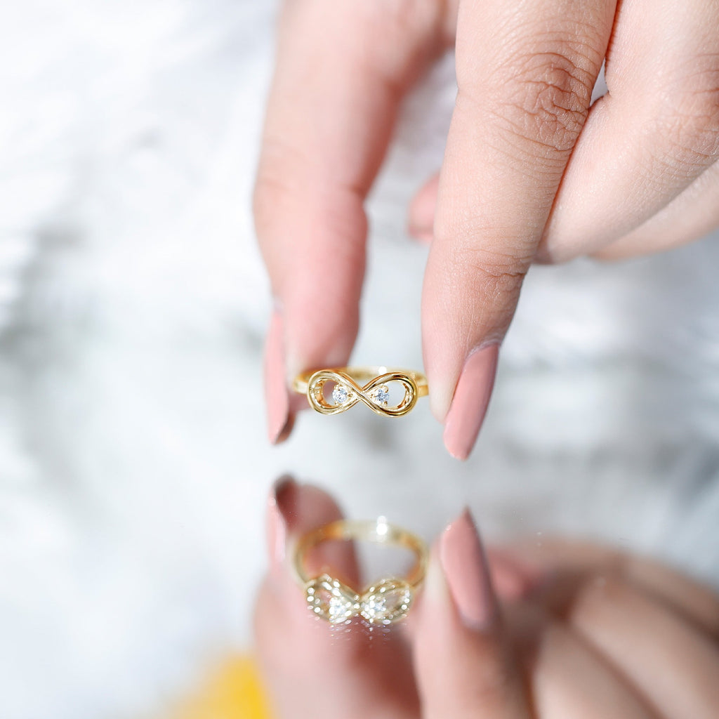 Minimalist Moissanite Infinity Promise Ring