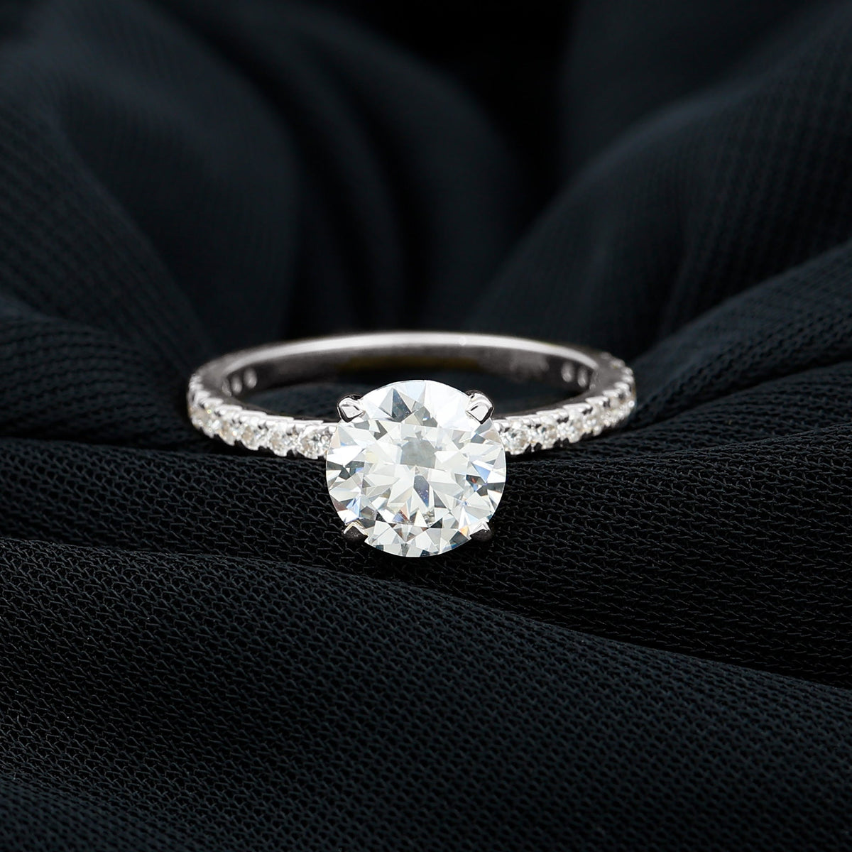 Peg Head Set Moissanite Solitaire Engagement Ring