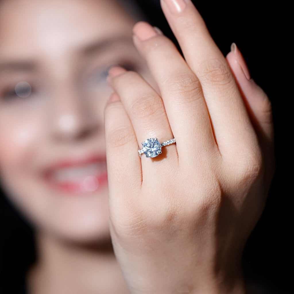 Peg Head Set Moissanite Solitaire Engagement Ring