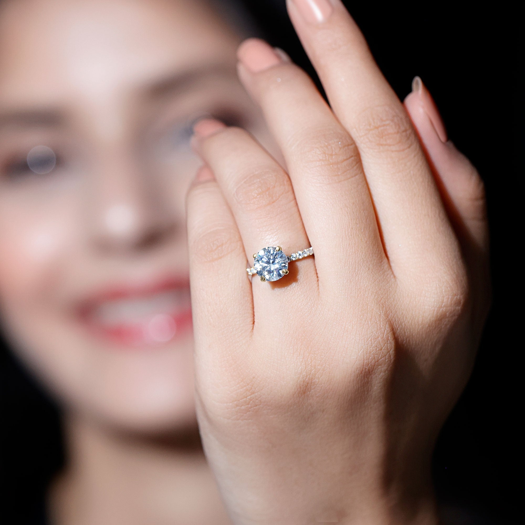 Peg Head Set Moissanite Solitaire Engagement Ring