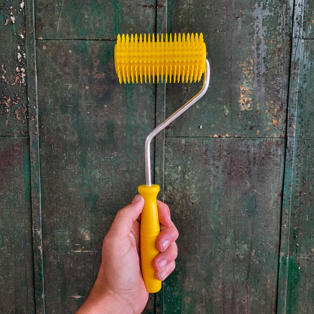 Uncapping Punch Roller Foxhound Bee Company