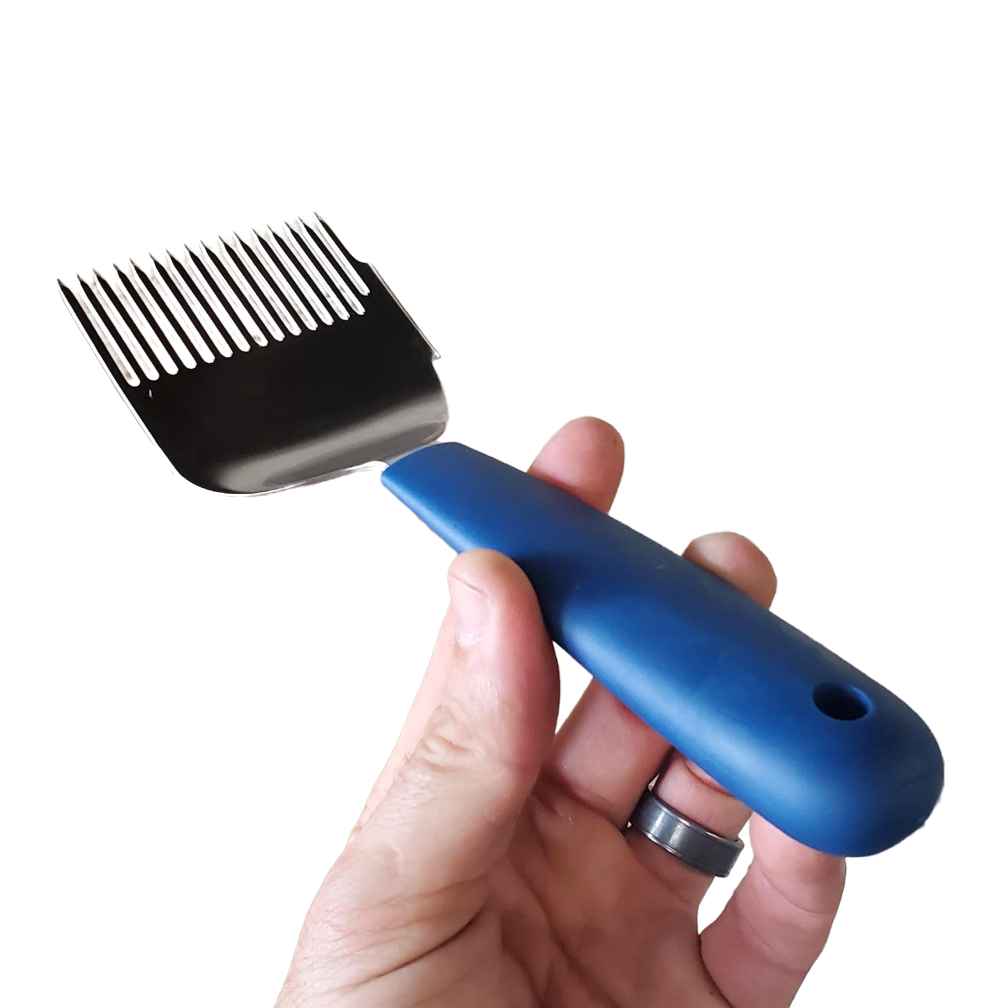 Uncapping Scratcher with Rubber Handle Foxhound Bee Company