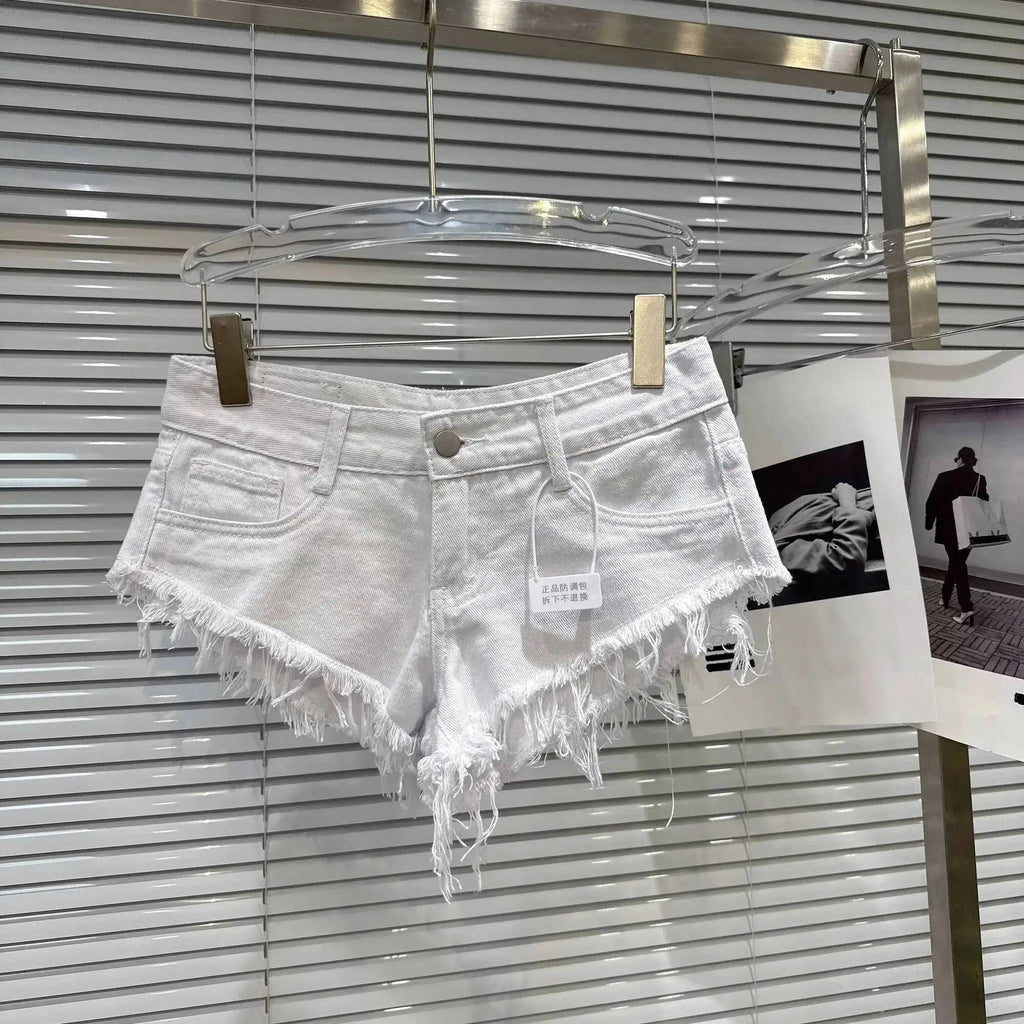 Distressed Raw-Hem Low-Rise Denim Shorts Rose In Concrete 🥀