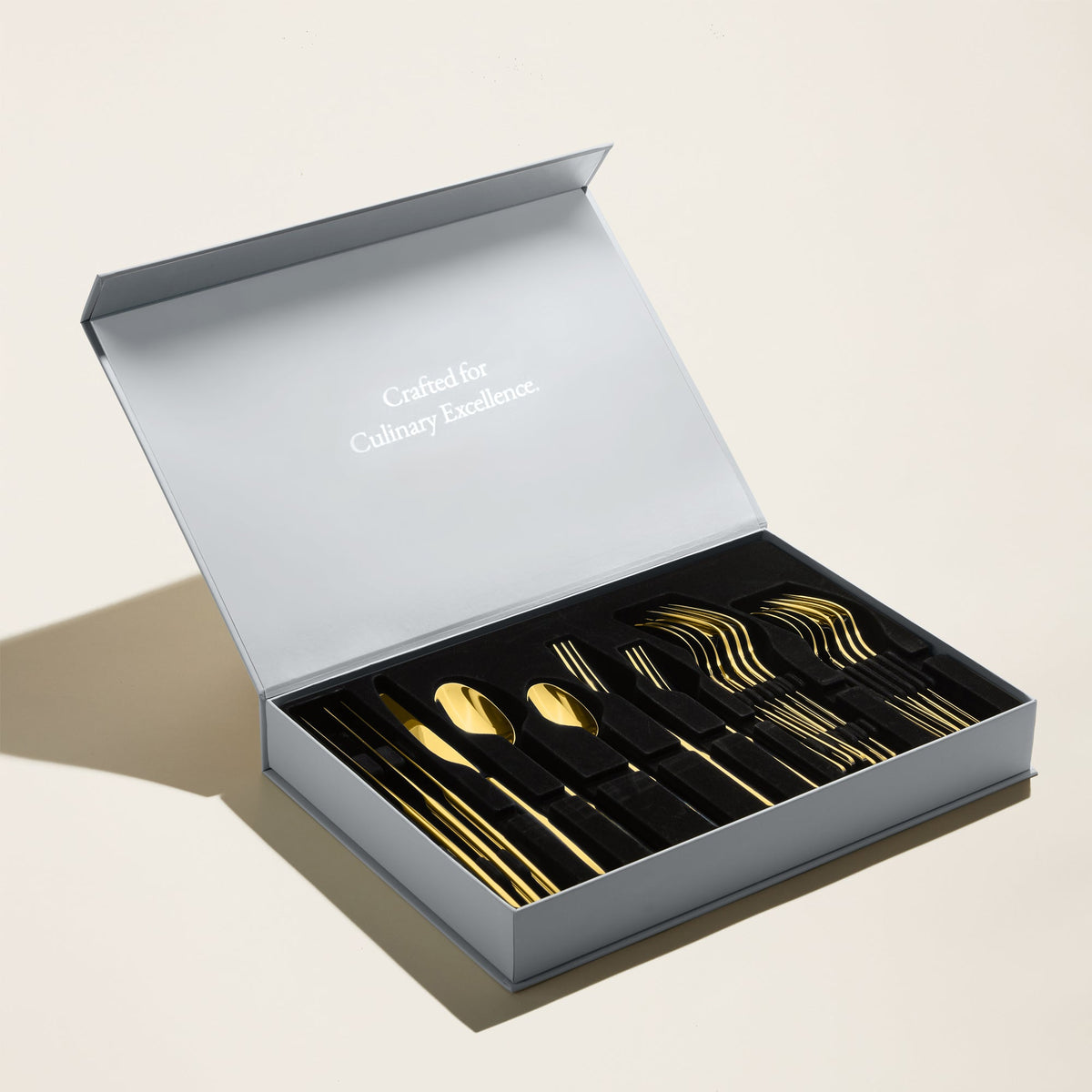 Emilia Mirror 20-Piece Flatware Set Italic
